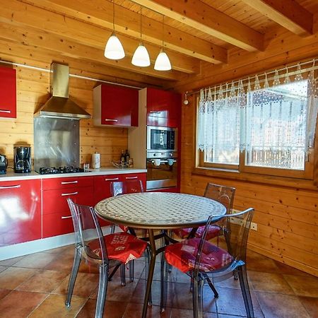 Le Chalet Bonheur Lathuile Экстерьер фото